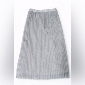 Pull & Bear Pleated Shimmer Skirt – Size 28